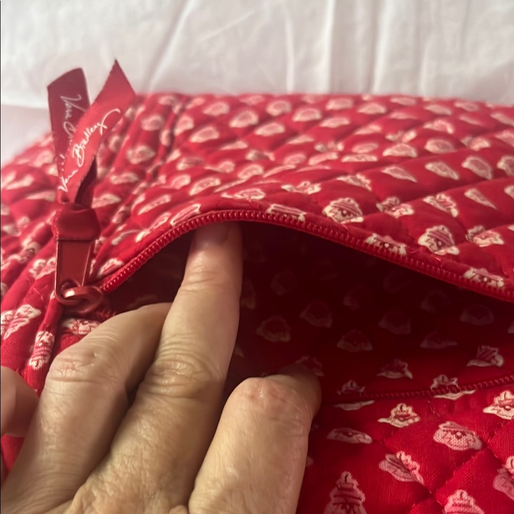 Vera Bradley Nantucket Red Large Tote - Picture 9 of 12